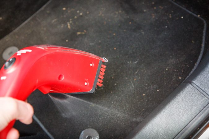 rd3 Rug Doctor Portable Spot Cleaner Review (Guest Blog by Motor Verso)